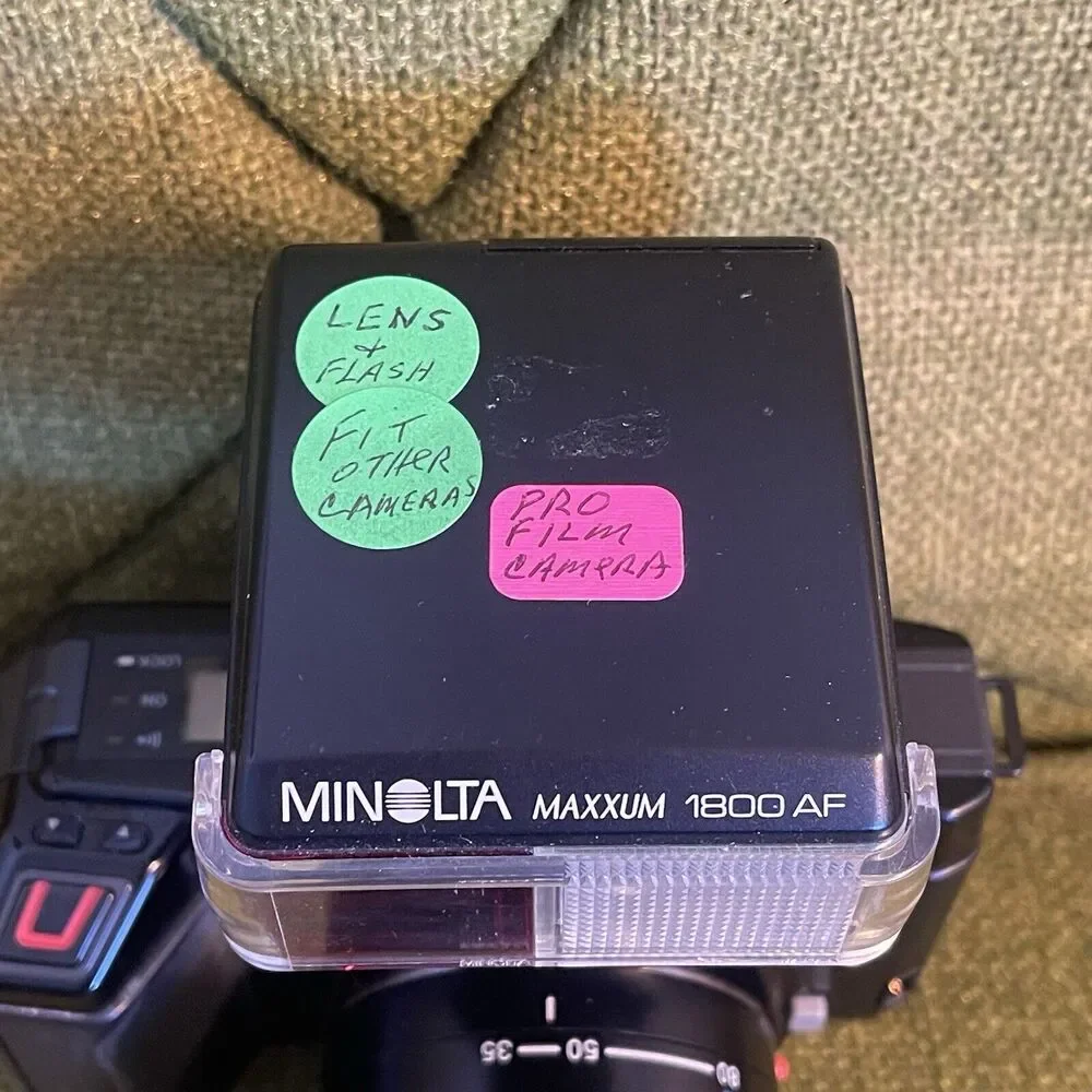 Vintage 1986 Minolta Maxxum 5000 AF SLR 35mm Film Camera - Maxxum 46mm Lens